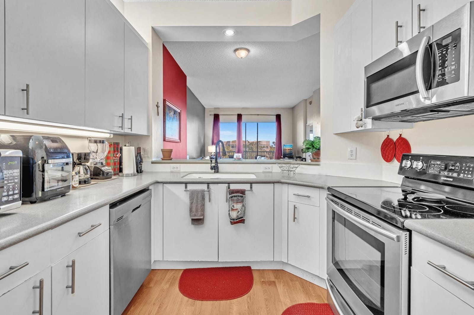 7802 Trent Drive 406 — photo 2