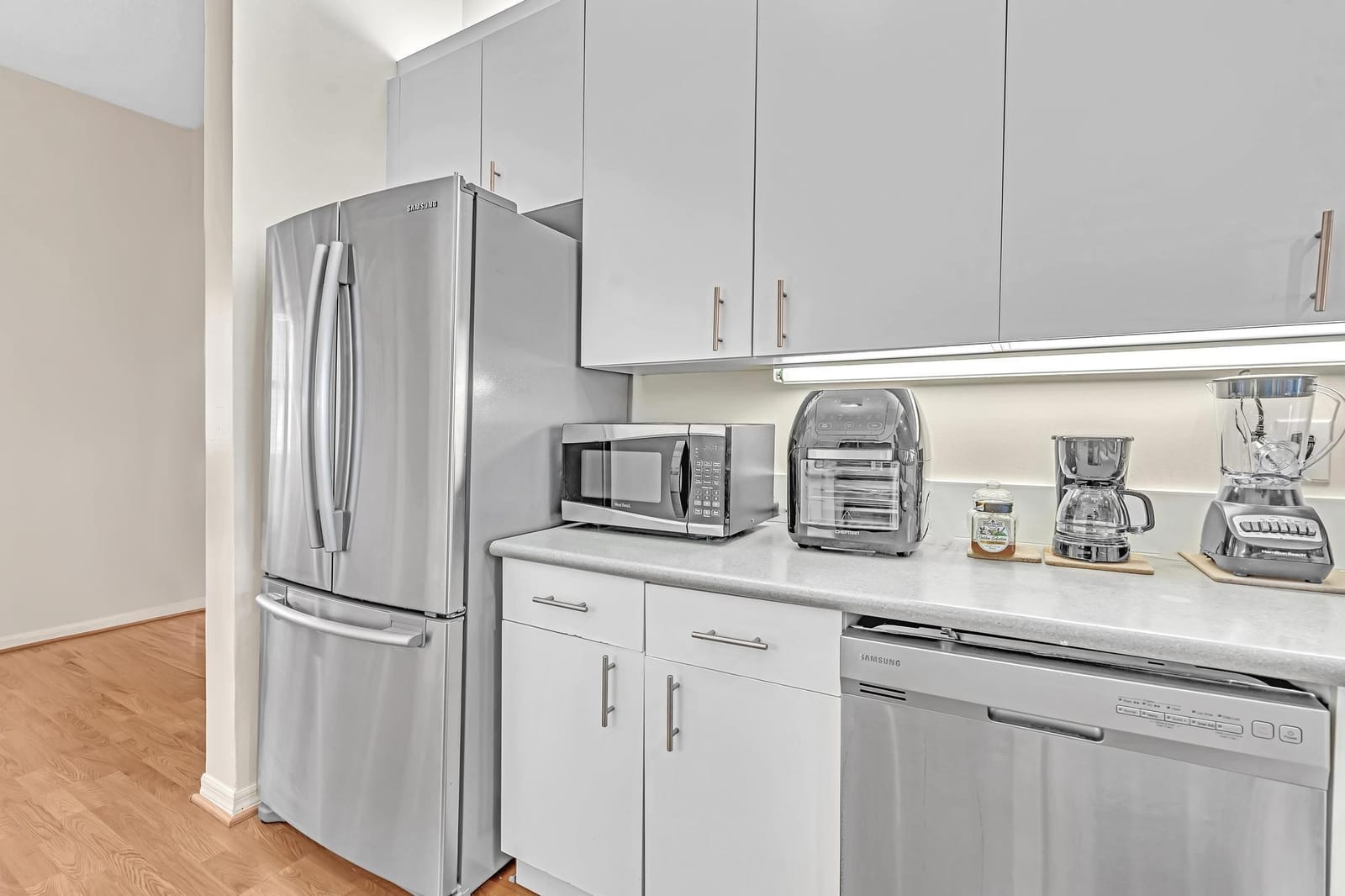 7802 Trent Drive 406 — photo 3