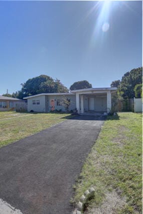 328 E Jasmine Drive, Lake Park, FL 33403 photo 4