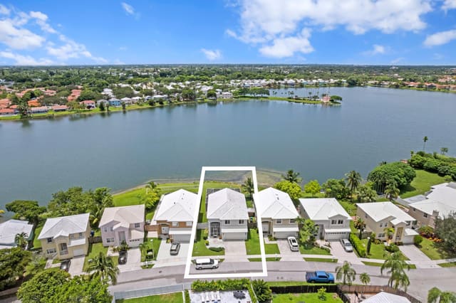 6458 Buena Vista Drive, sold in Coral Bay, Margate, FL