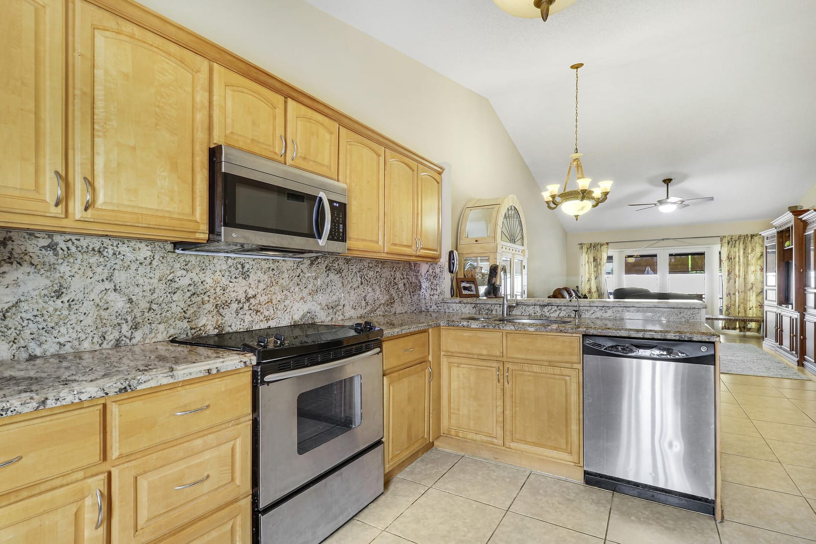146 Moccasin Trail S, Jupiter, FL 33458 photo 6