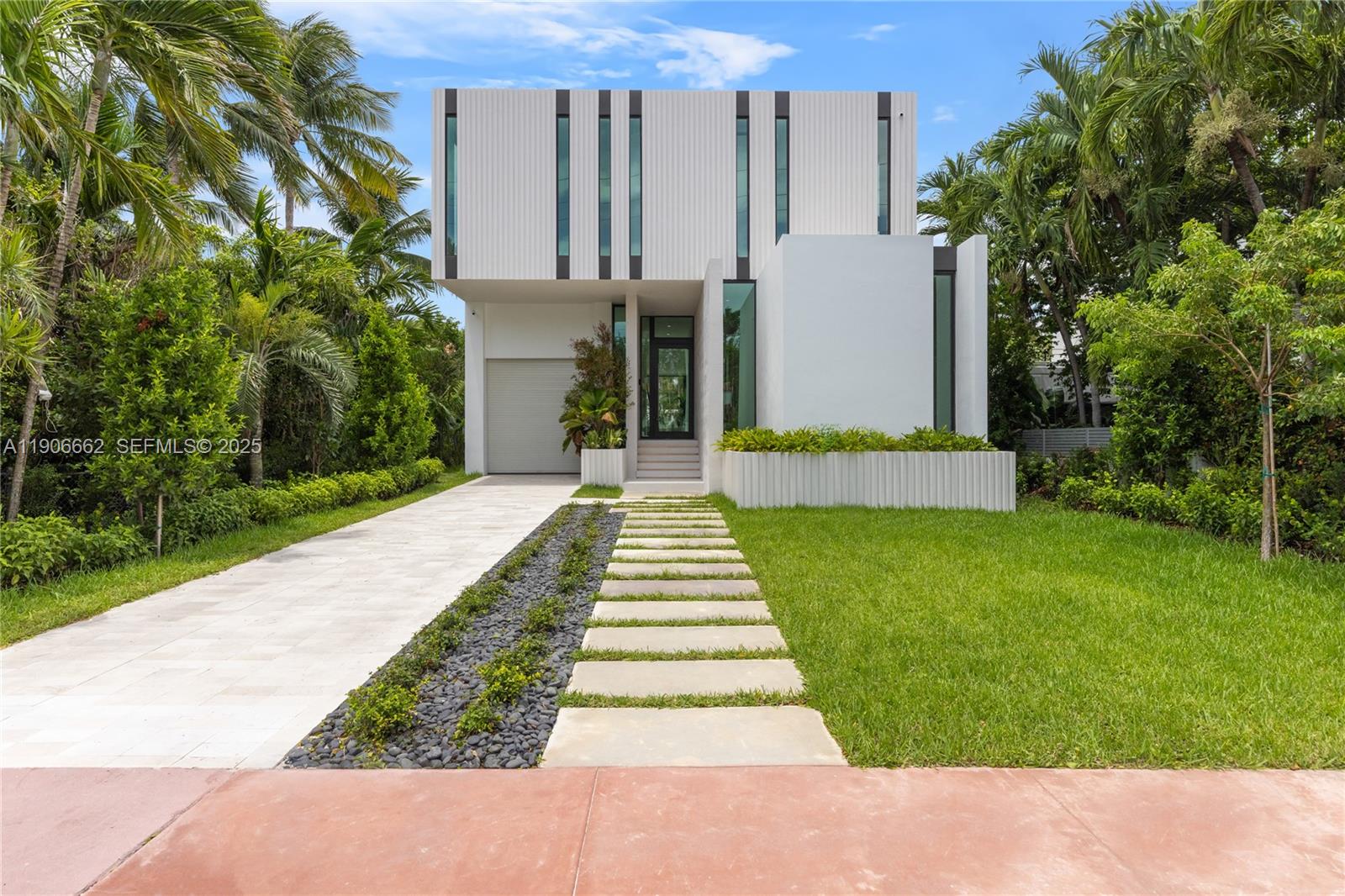4504 Sheridan Avenue, Miami Beach, FL 33140, Miami Beach
