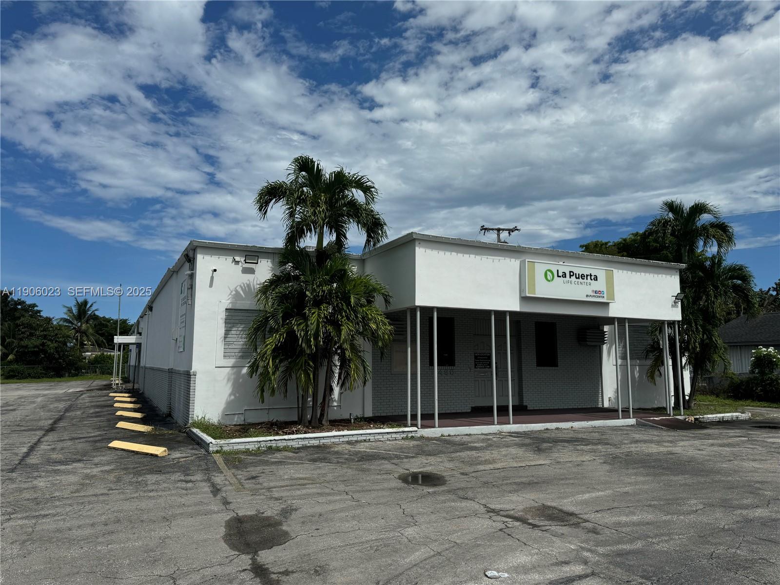 12495 NE 2nd Avenue, North Miami, FL 33161, North Miami