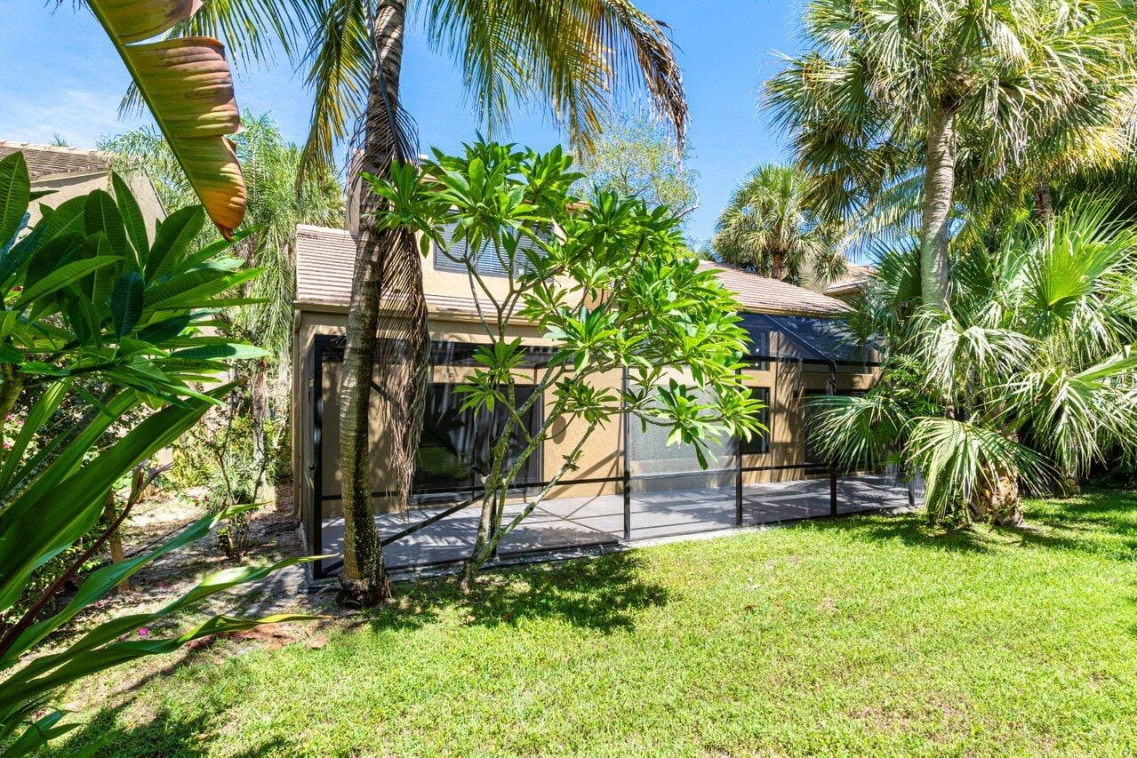 755 Saint Albans Drive, Boca Raton, FL 33486 photo 2
