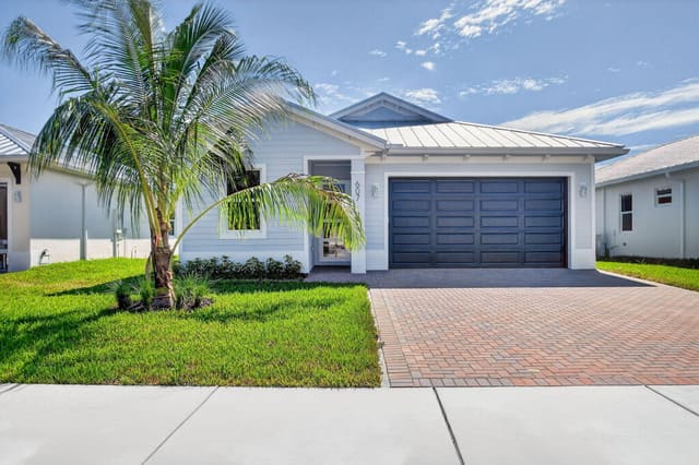 607 N Loxahatchee Drive, Jupiter, FL 33458