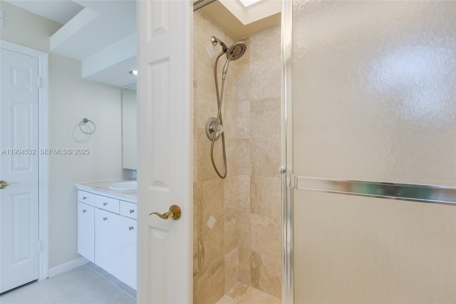 1410 S Ocean Drive 1702 — photo 9