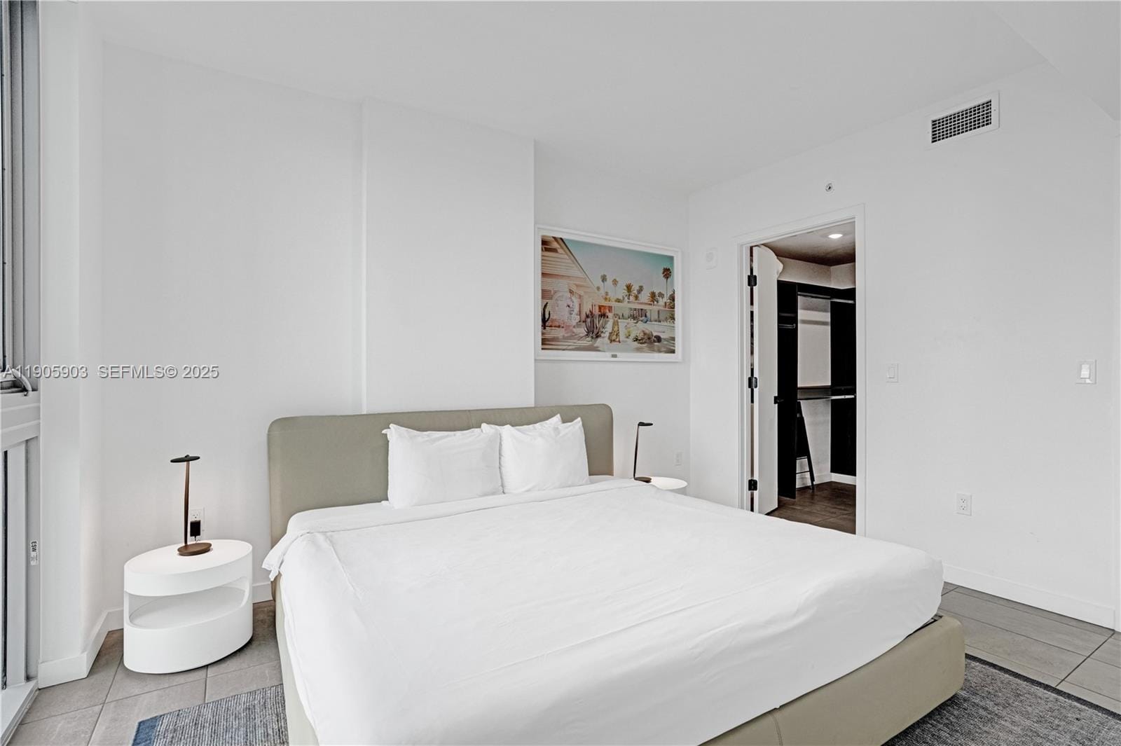 227 NE 2nd Street 1703, Miami, FL 33132 photo 16