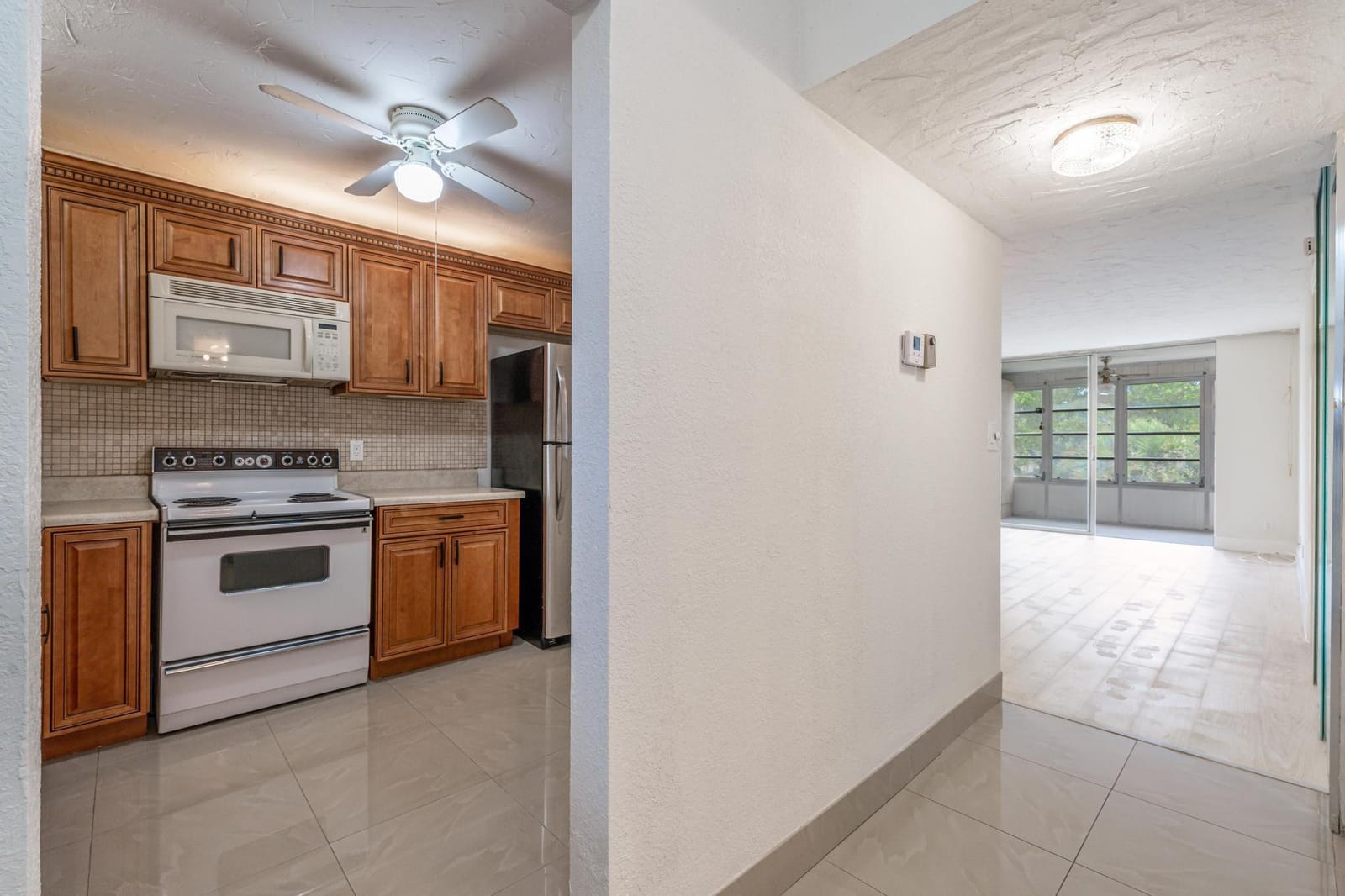 2551 Aragon Boulevard 406 — photo 2