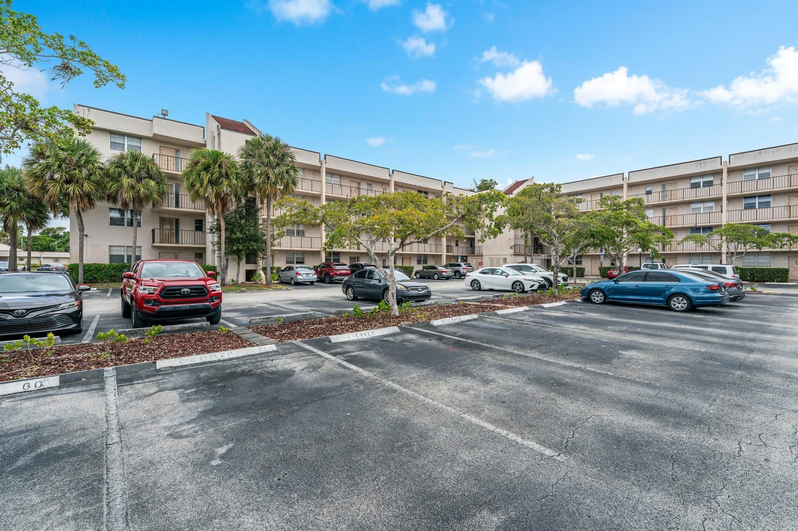 2551 Aragon Boulevard 406, Sunrise, FL 33322 photo 17