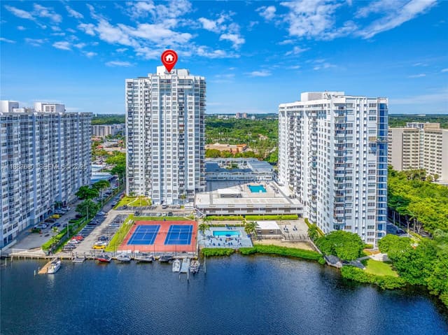 2750 NE 183rd Street 1210, Aventura, FL 33160