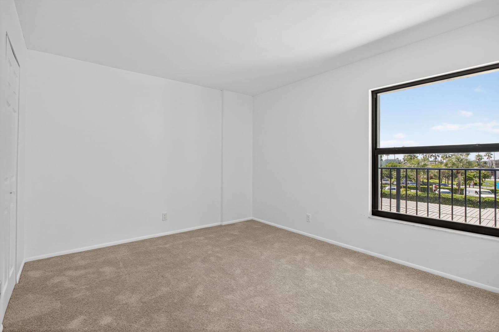 1631 Riverview Road 301, Deerfield Beach, FL 33441 photo 18