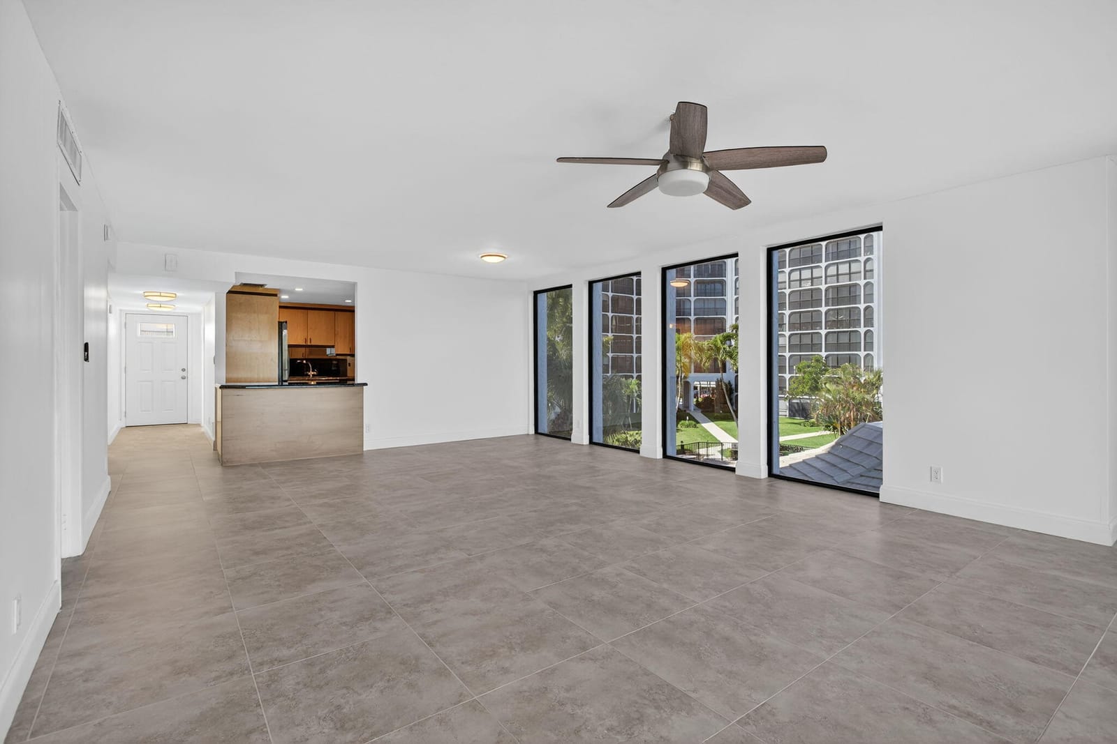 1631 Riverview Road 301, Deerfield Beach, FL 33441 photo 27