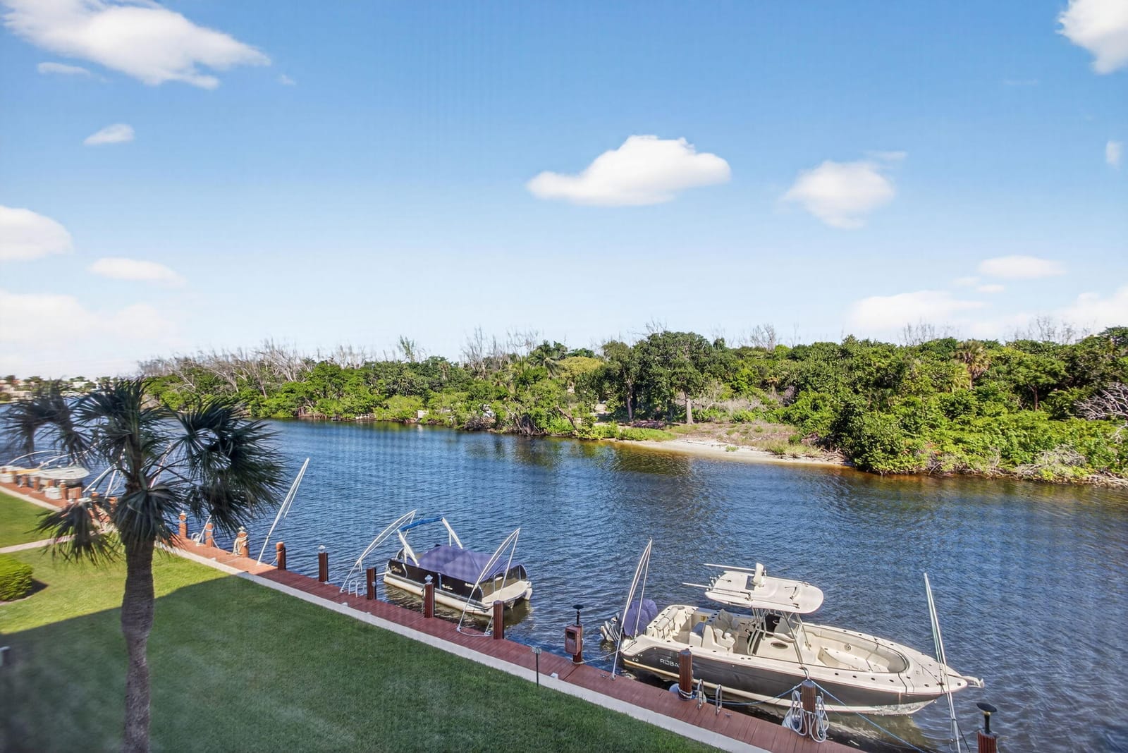 1631 Riverview Road 301, Deerfield Beach, FL 33441 photo 8