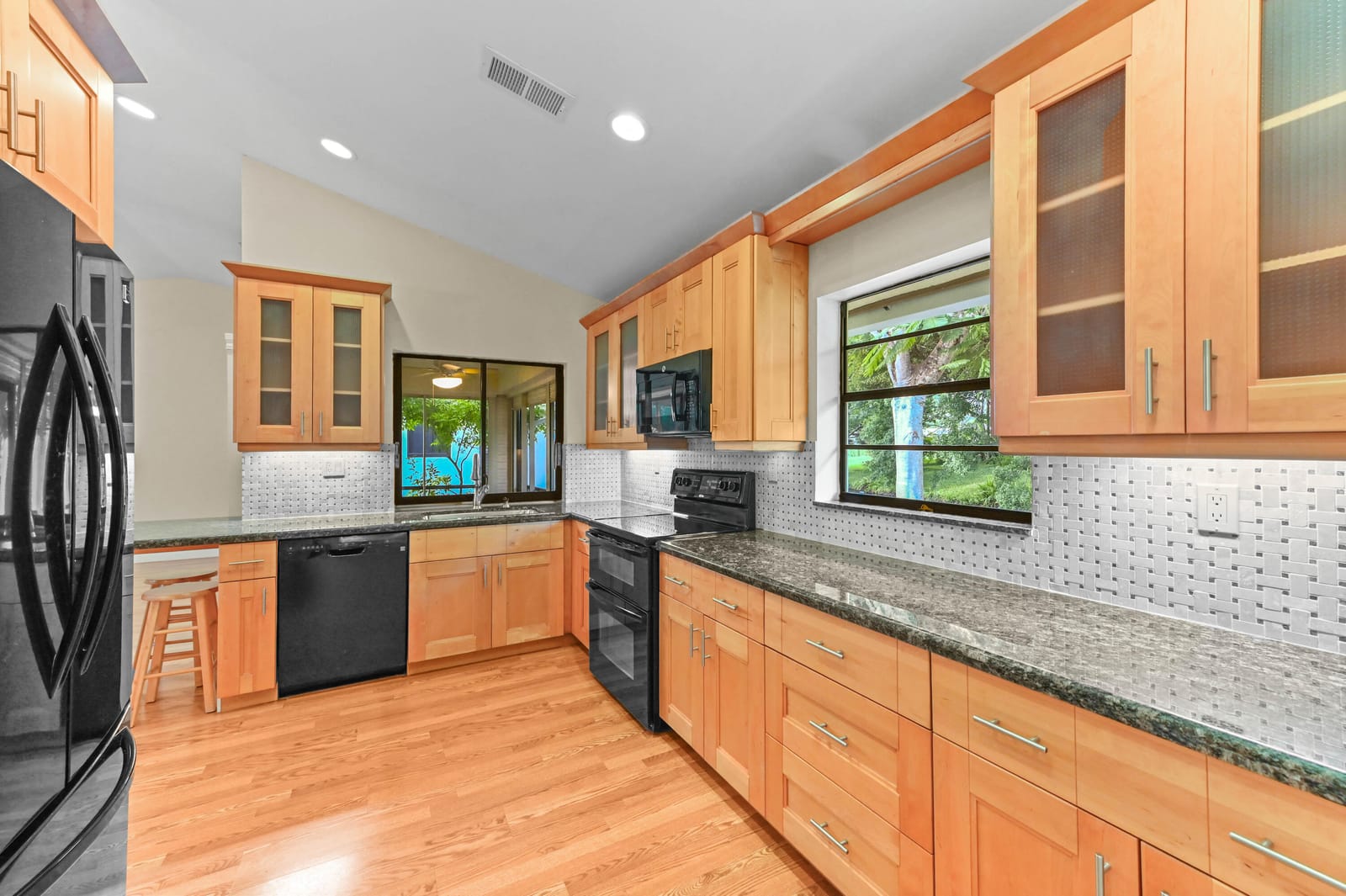 1710 Riverwood Lane, Coral Springs, FL 33071 photo 17