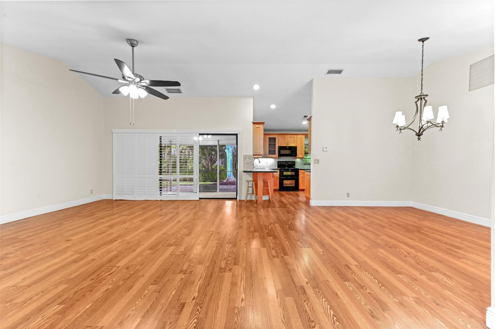 1710 Riverwood Lane — photo 9