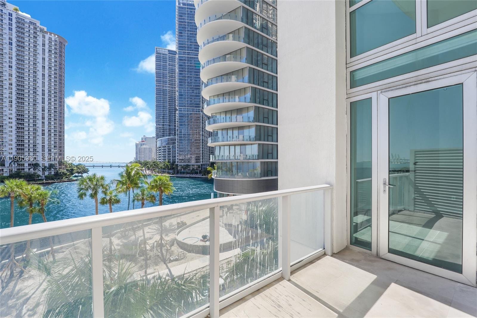 300 S Biscayne Boulevard L-414, Miami, FL 33131 photo 8
