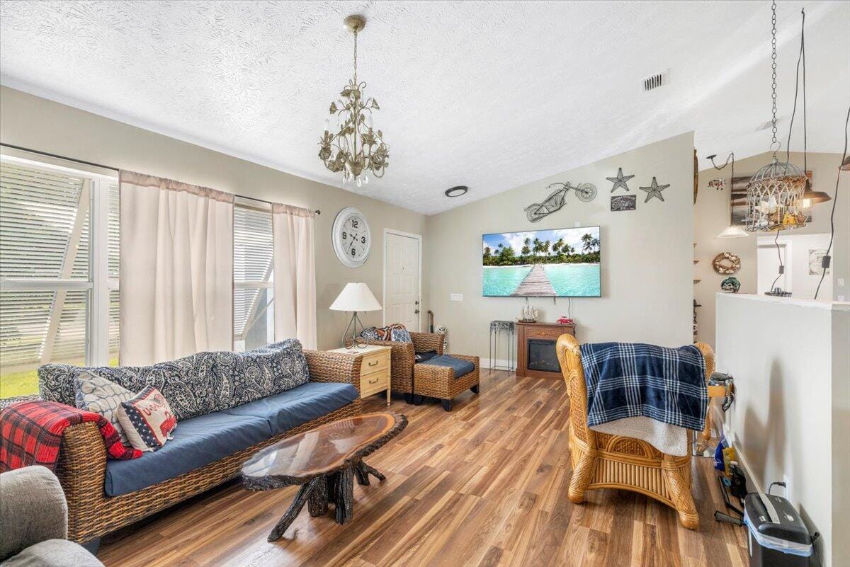 7008 Pacific Avenue — photo 8