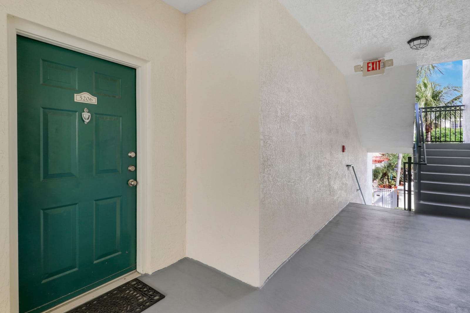 5206 Myrtlewood Circle E 5206, Palm Beach Gardens, FL 33418 photo 7
