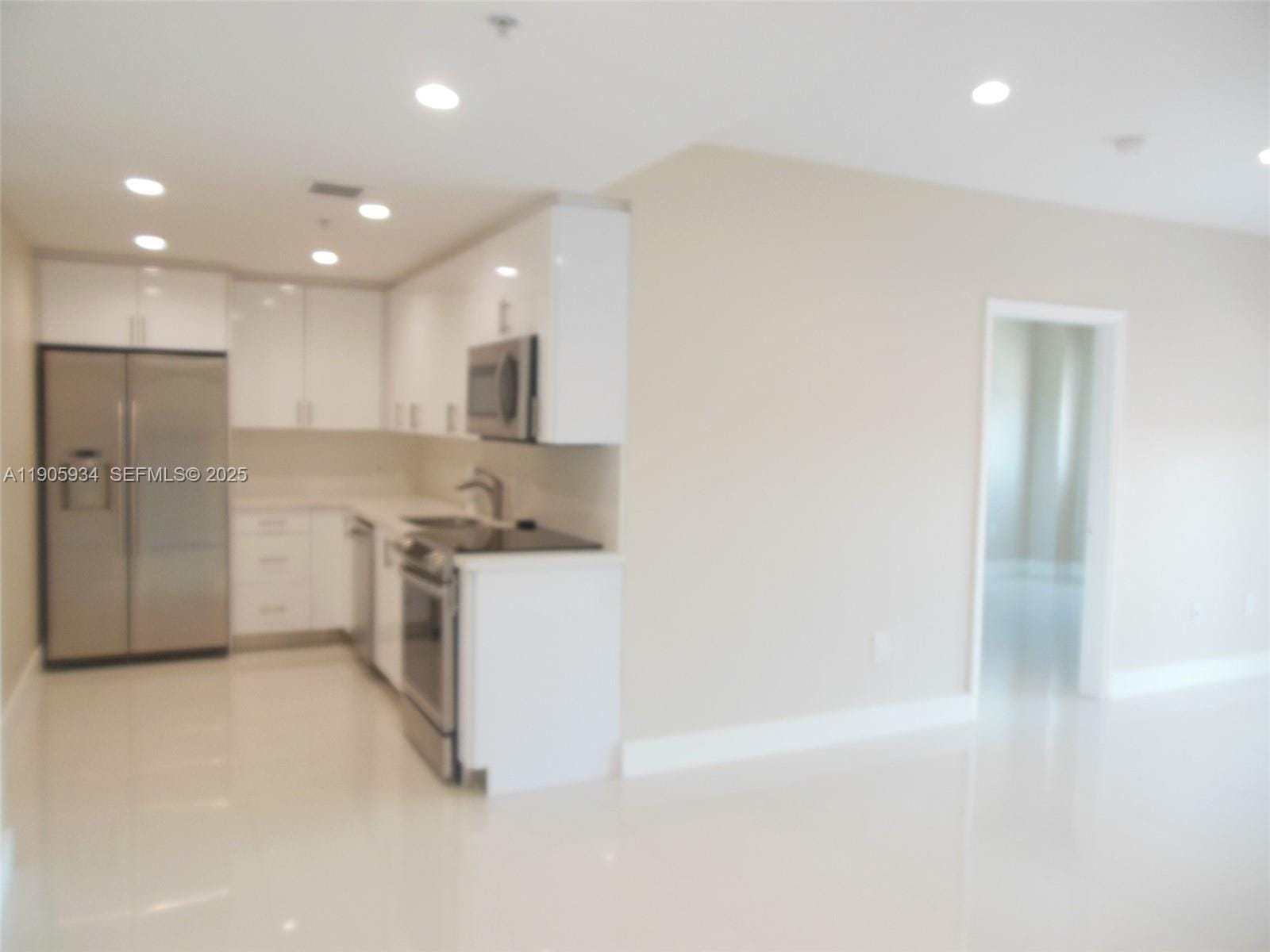 Sold home at 2280 SW 32nd Avenue 406, Miami, FL 33145