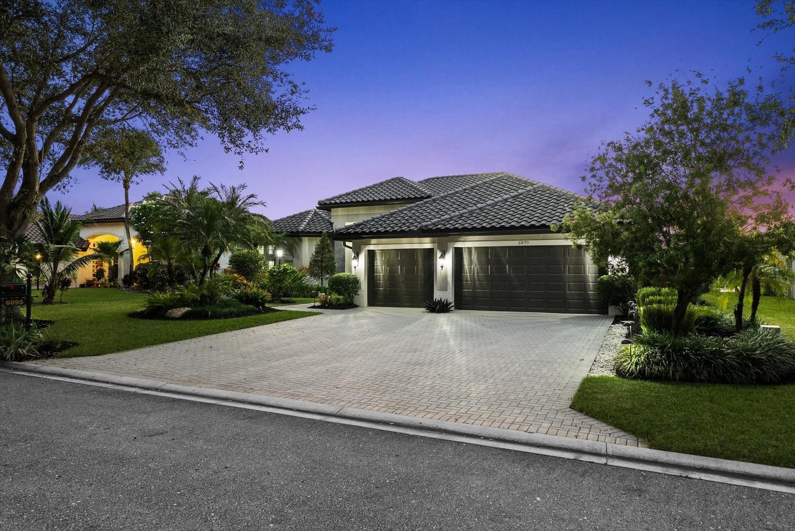 5 bedroom home for sale at 6895 108th, Parkland, FL 33076 — $1,250,000