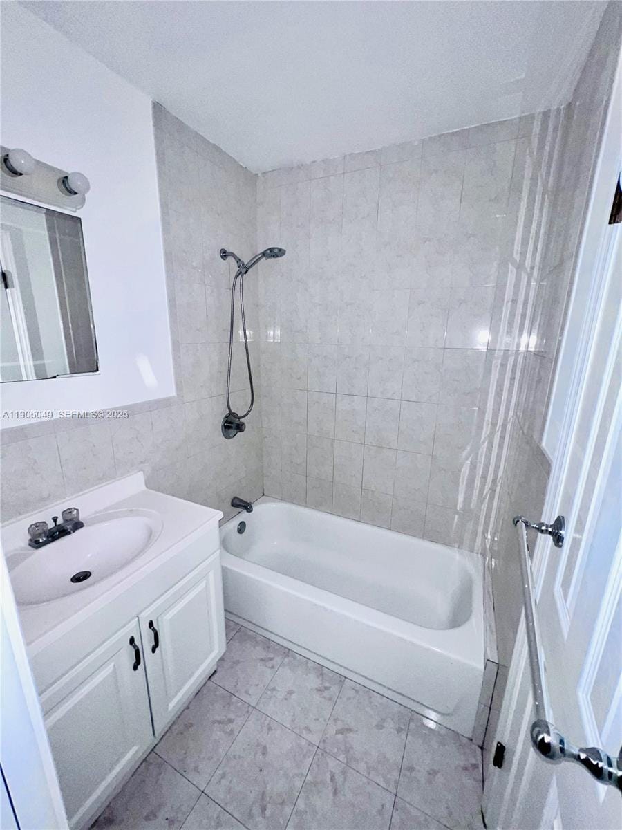 12290 NE 11th Court 305 — photo 12