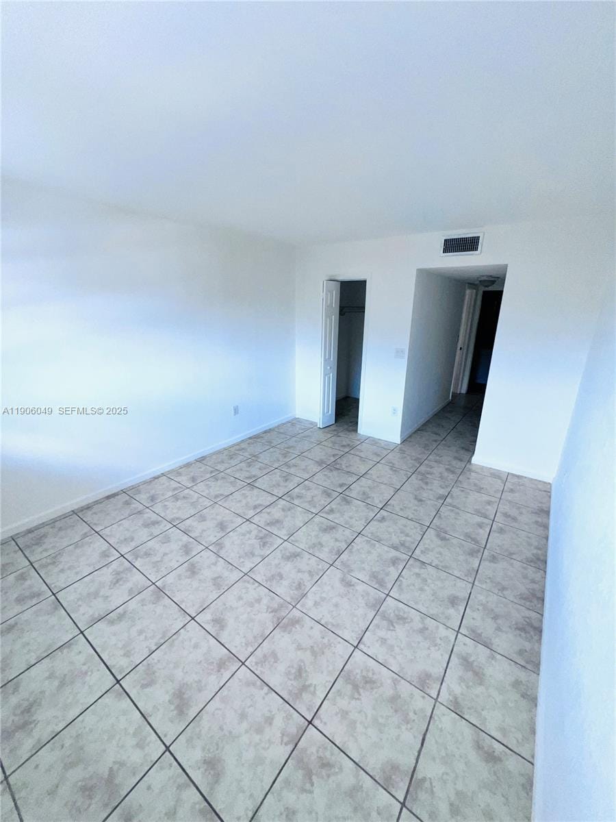 12290 NE 11th Court 305, North Miami, FL 33161 photo 15