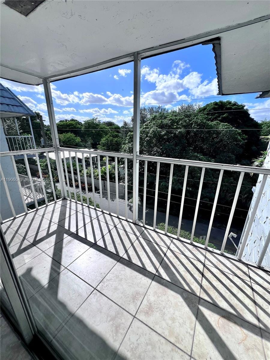 12290 NE 11th Court 305, North Miami, FL 33161 photo 18