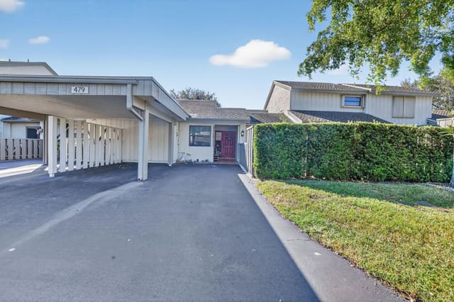 479 Deer Creek Wildwood Lane, sold in Wildwood Of Deer Creek, Deerfield Beach, FL