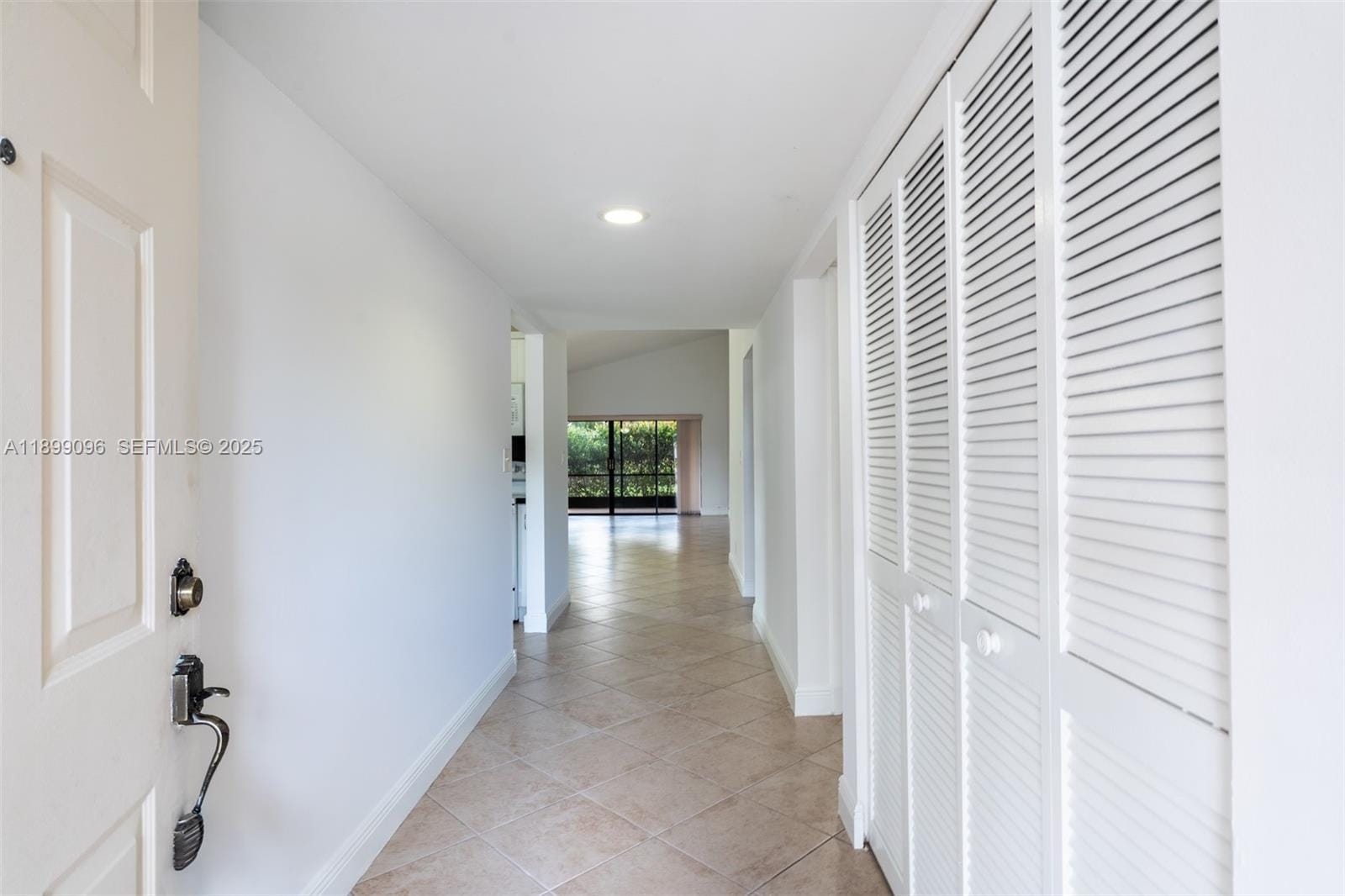 354 Lakeside Court 212 — photo 3