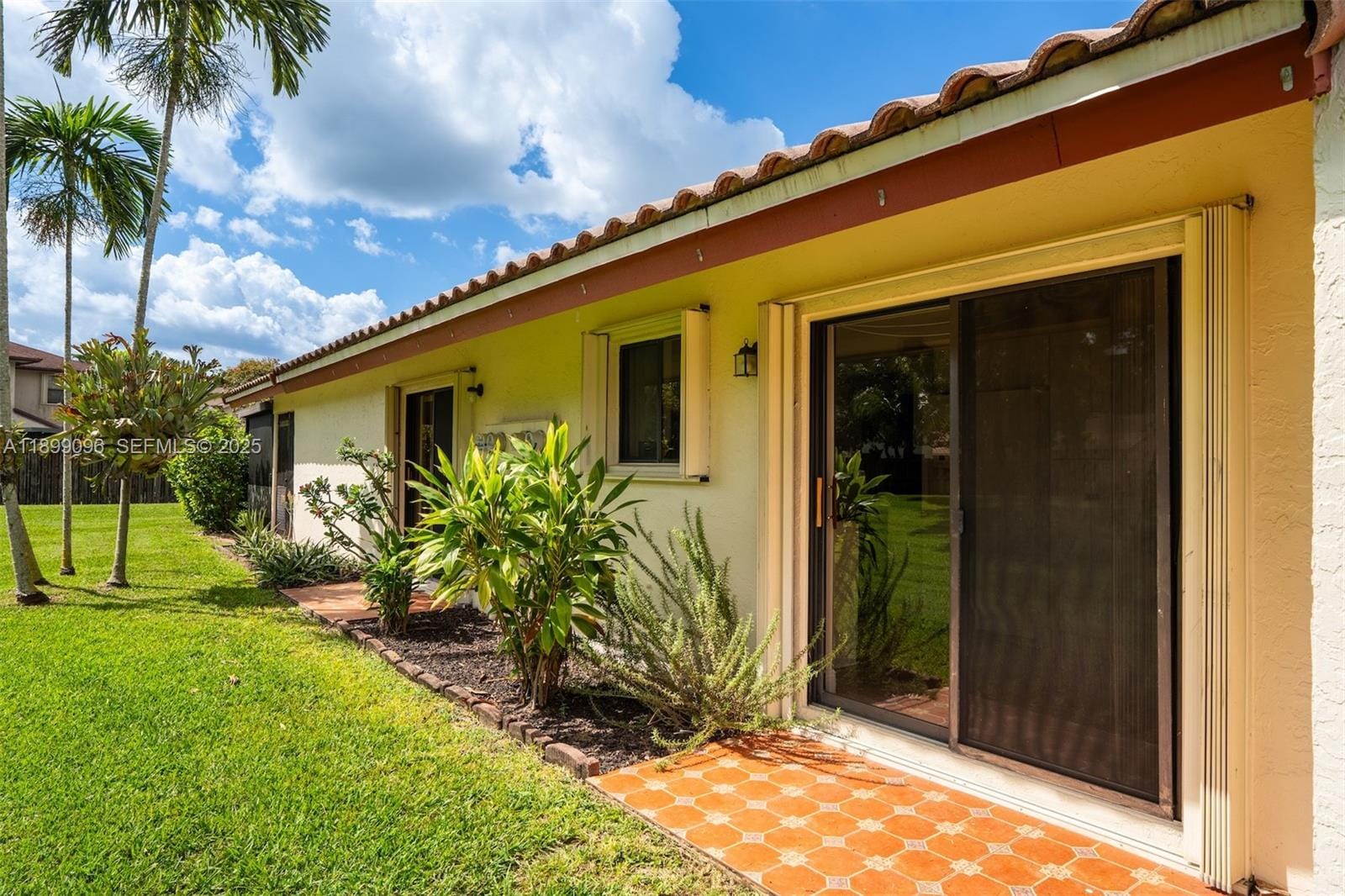 354 Lakeside Court 212, Sunrise, FL 33326 photo 28