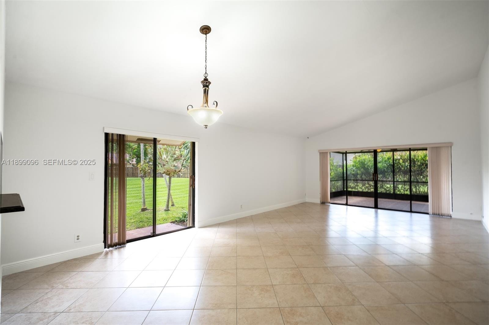 354 Lakeside Court 212 — photo 4