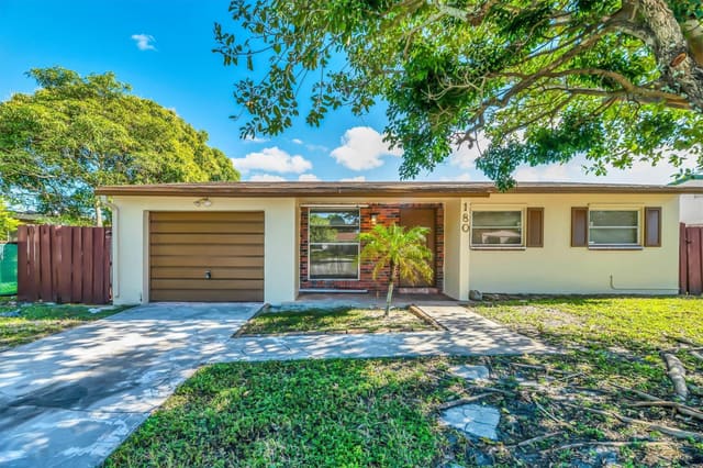 180 SW 78th Avenue, Margate, FL 33068
