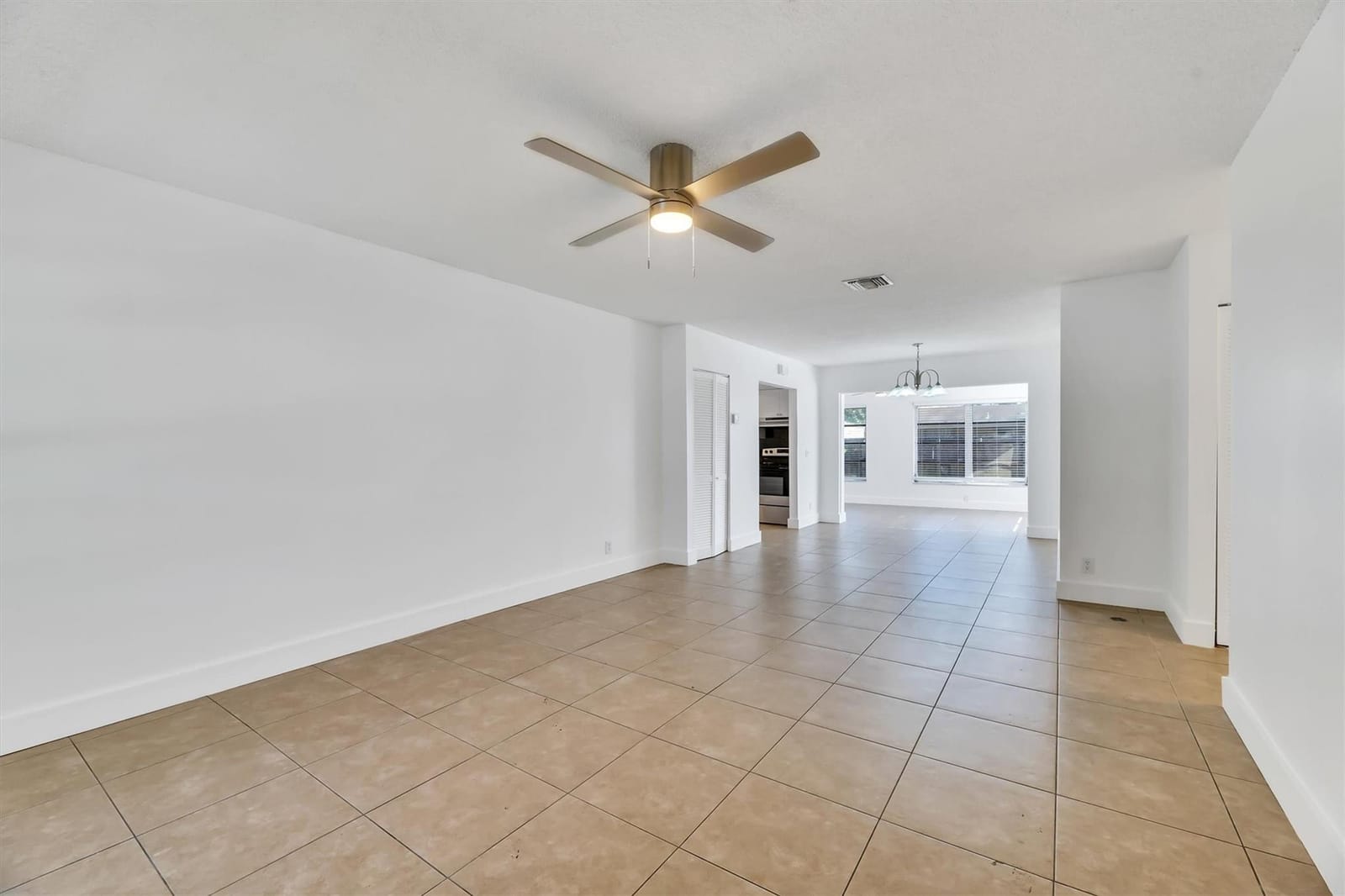 180 SW 78th Avenue, Margate, FL 33068 photo 2