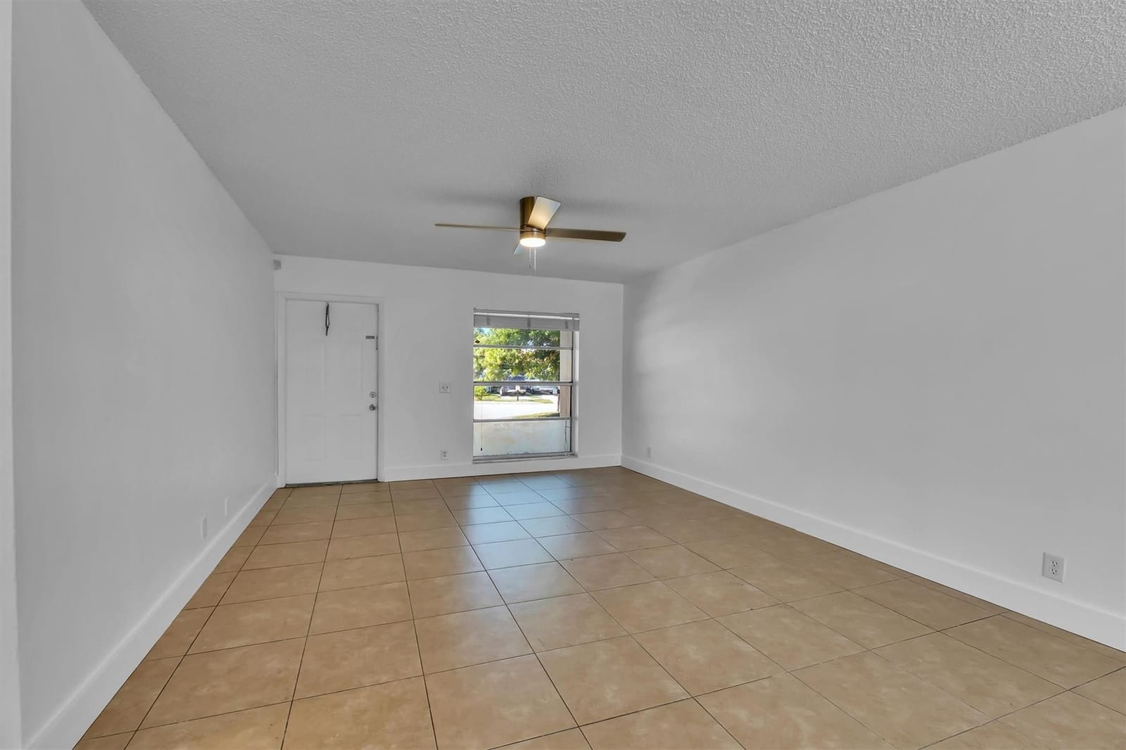 180 SW 78th Avenue, Margate, FL 33068 photo 7