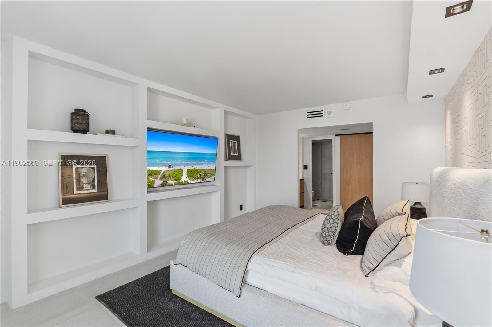 100 Bayview Drive 1901, Sunny Isles Beach, FL 33160 photo 19