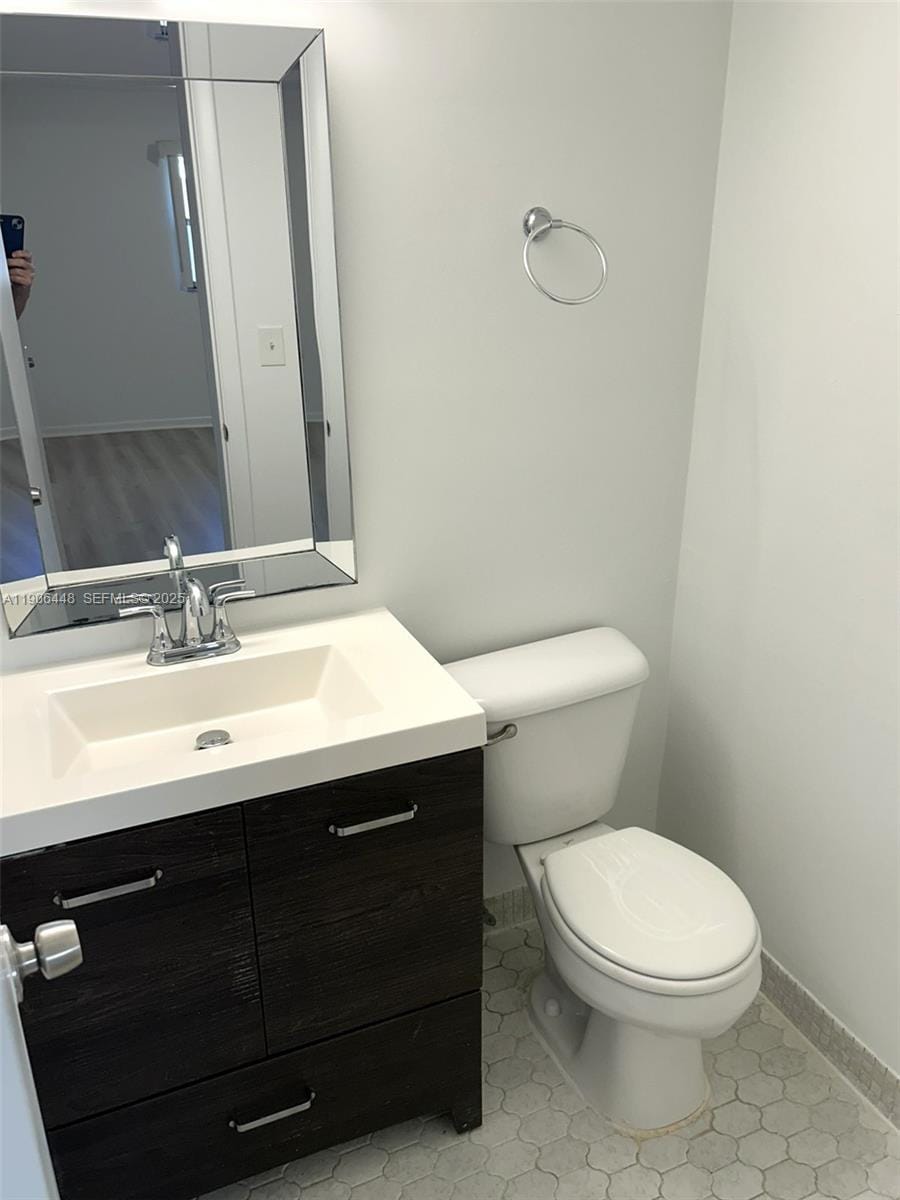 11905 NE 2nd Avenue C402, North Miami, FL 33161 photo 17