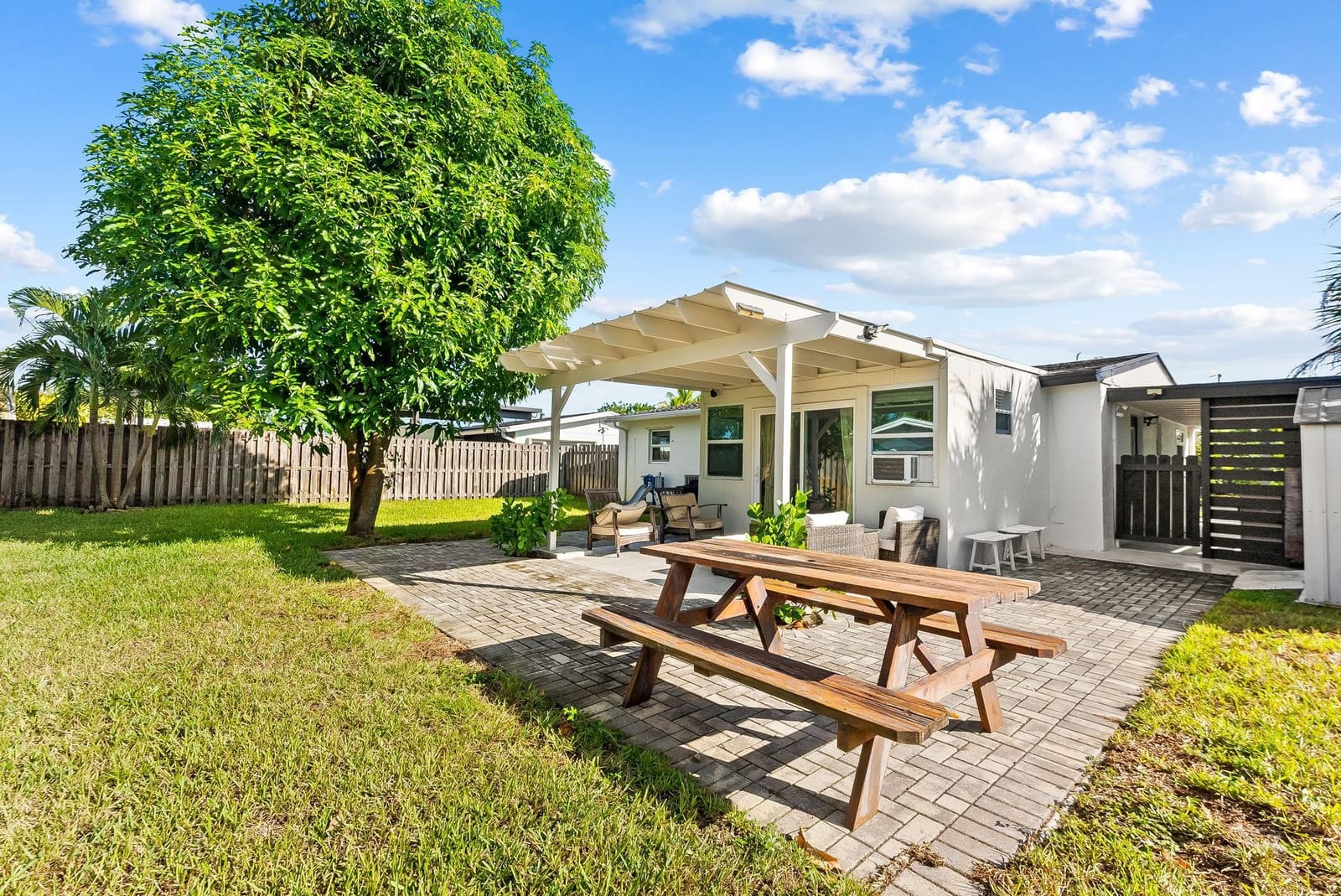 5 SE 11th Street, Deerfield Beach, FL 33441 photo 22