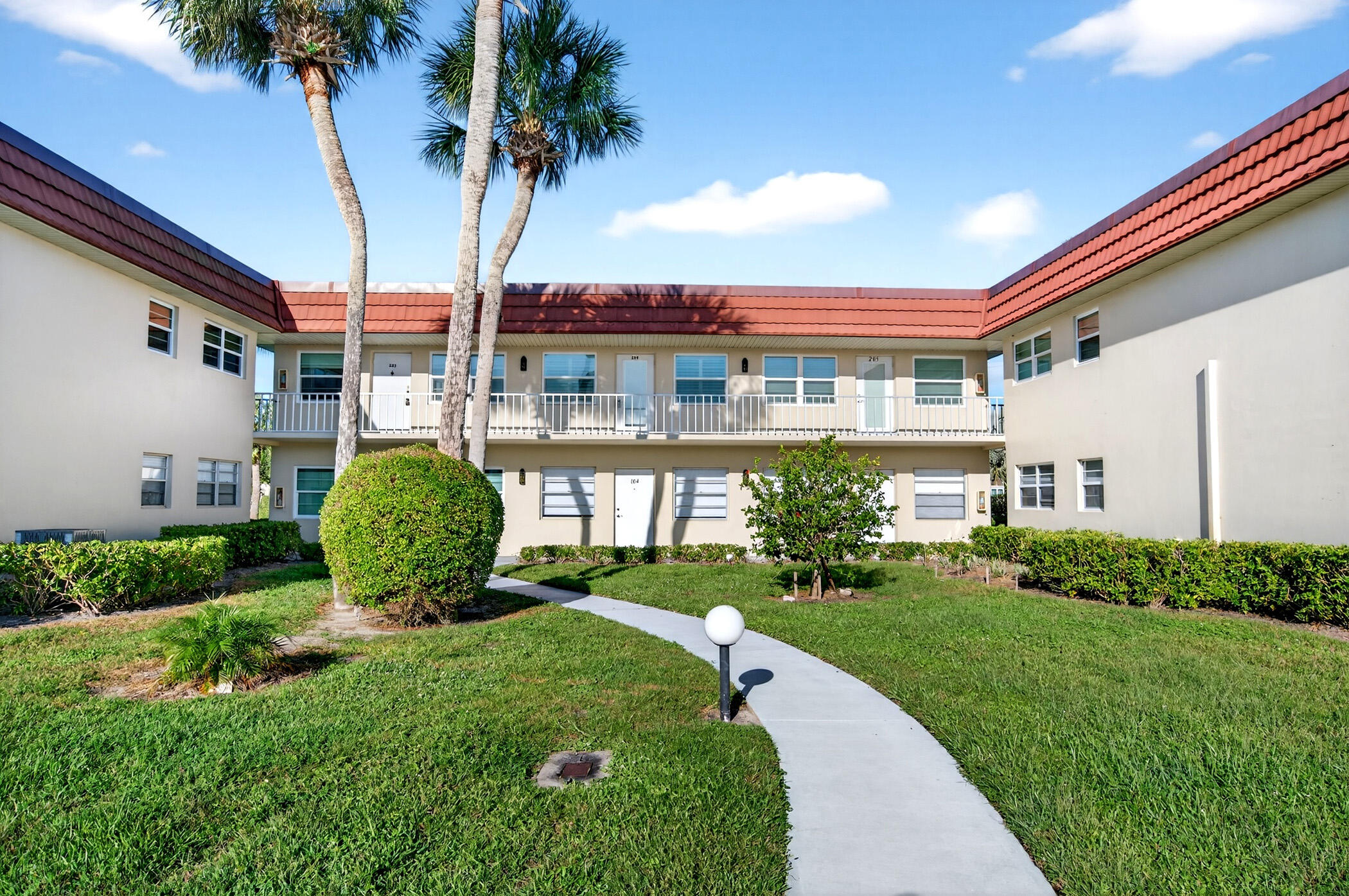 108 Spring Lake Court 203, Vero Beach, FL 32962, Vero Beach