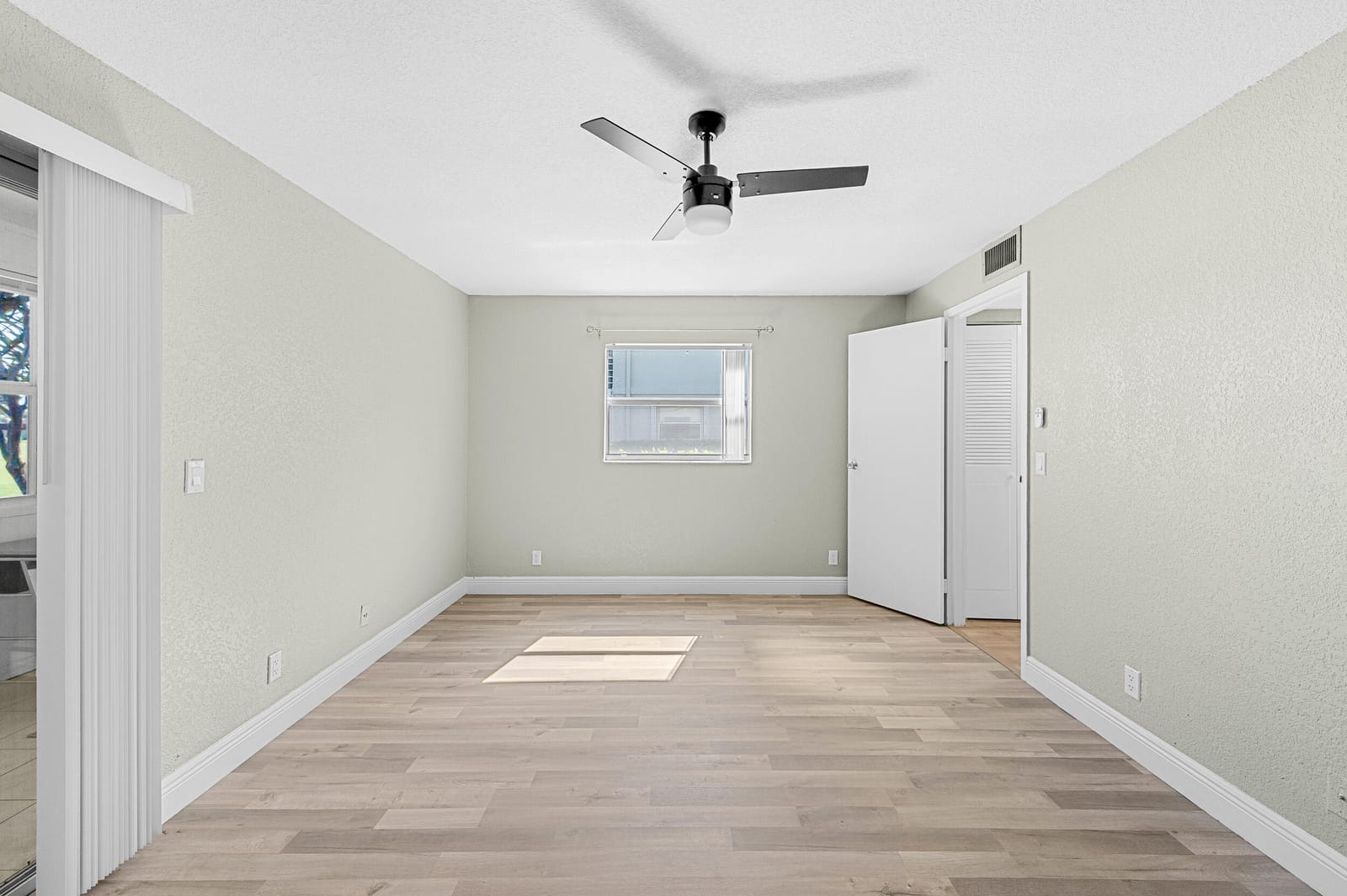 106 Tuscany B, Delray Beach, FL 33446 photo 21