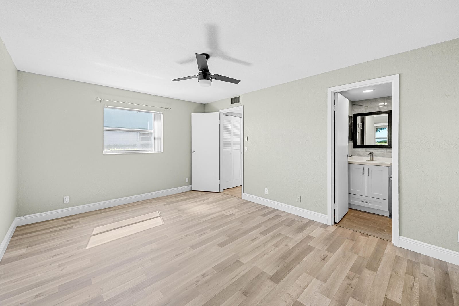 106 Tuscany B, Delray Beach, FL 33446 photo 27