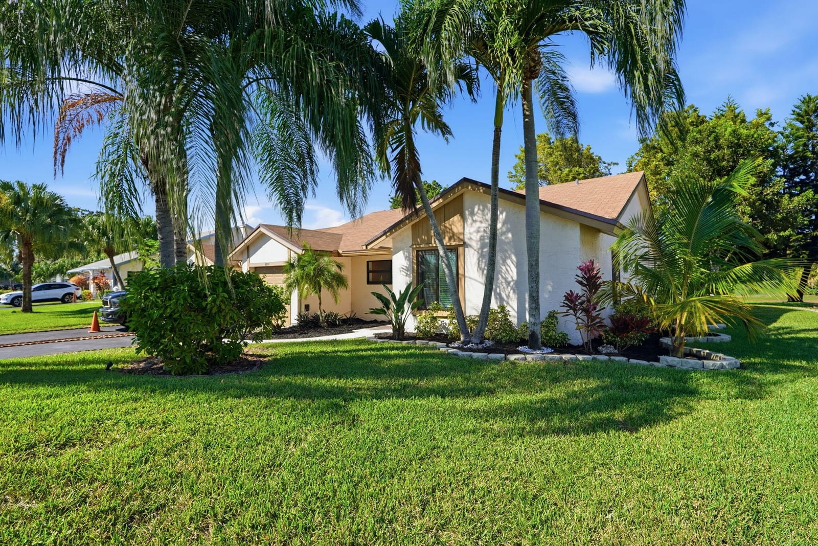 8001 NW 61 Street, Tamarac, FL 33321