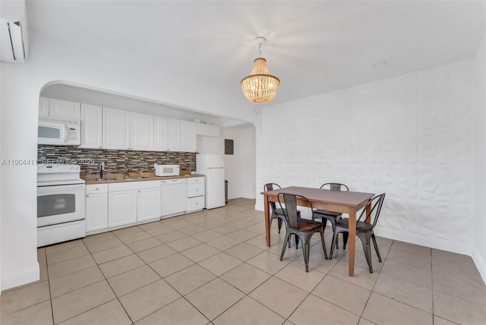 1639 Hayes Street — photo 12