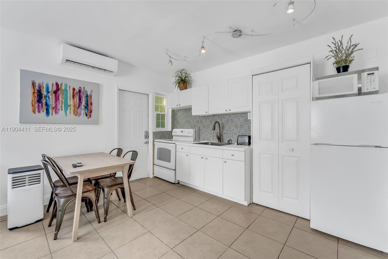 1639 Hayes Street, Hollywood, FL 33020 photo 28