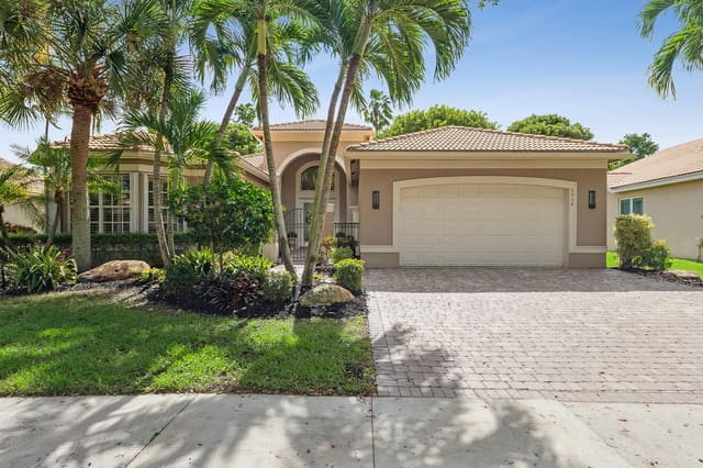6934 Great Falls Circle, sold in Valencia Pointe, Boynton Beach, FL