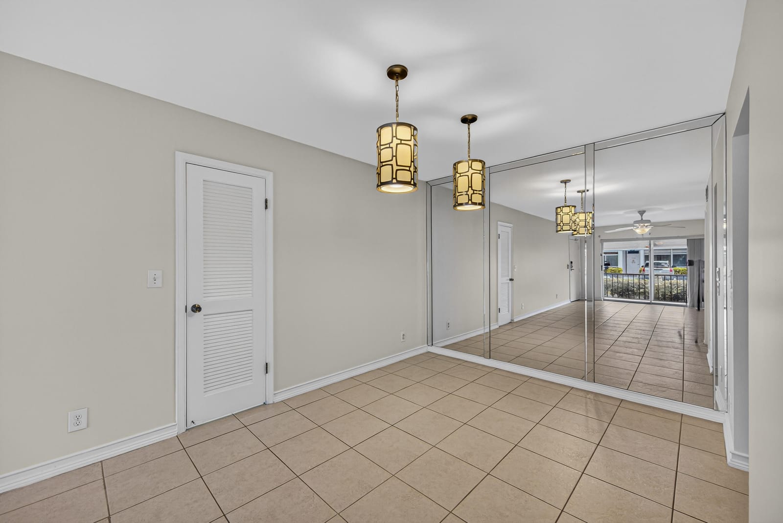 6521 Bay Club Drive 6521-2 — photo 3