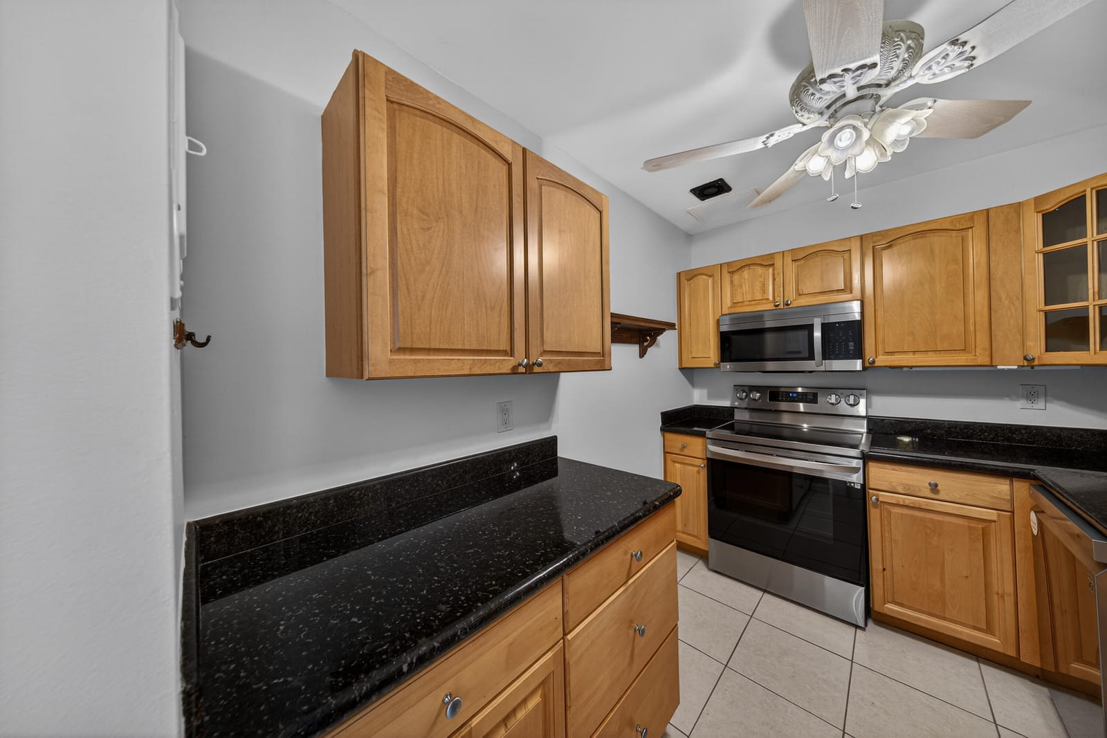 6521 Bay Club Drive 6521-2 — photo 9