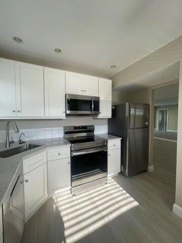 19 Colonial Club Drive 200, Boynton Beach, FL 33435 photo 23
