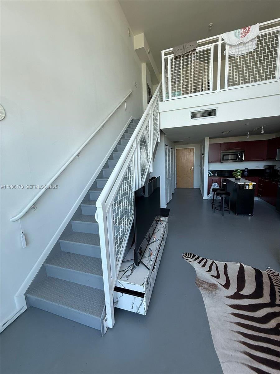 253 NE 2nd Street 632, Miami, FL 33132 photo 14