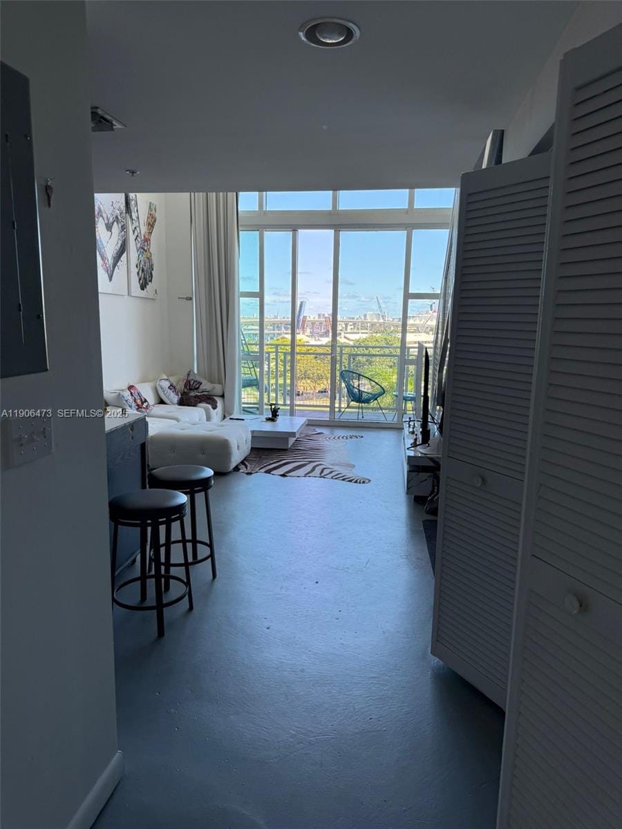 253 NE 2nd Street 632, Miami, FL 33132 photo 24