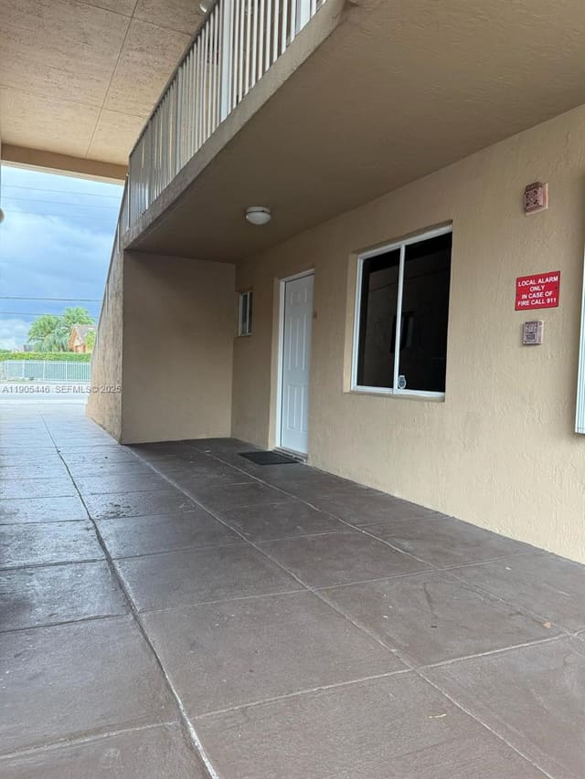 3041 W 76th Street B-103, sold in Villa Veranda Condo, Hialeah, FL